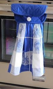 Diy kitchen towel hanger to sew. Sewing Hanging Kitchen Towel Potholders Sewing Gifts Easy Sewing Sewing Crafts