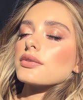 MAC Cosmetics MAC Cremesheen + Pearl Lipstick