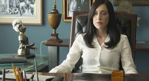 Chava intentará convertir al equipo en el real. Iglesias Vs Iglesias Club De Cuervos Wiki Fandom