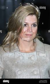 Swedish queen hi-res stock photography and images