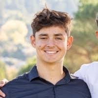 Larry Knauer's Instagram, Twitter & Facebook