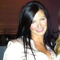 Carrie Warden's Instagram, Twitter & Facebook