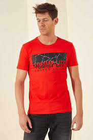 Tommy Life Baskili O Yaka Fiesta Erkek Tshirt Fit Kalcalar Urunler