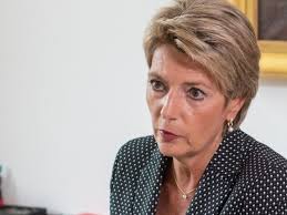 Karin Keller-Sutter sarà alla messa d'inaugurazione di Leone XIV · CATT