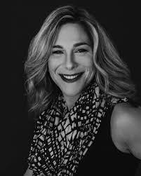 Mara Alexander's Instagram, Twitter & Facebook