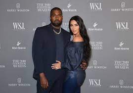 Kanye closed the night in a major way when the last track he played surprised everyone in attendance and. Q6qtrmwhfr Hnm