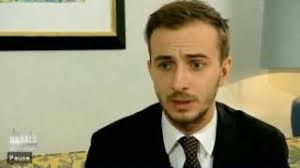 Jetzt kommt mir der omnipräsente herr böhmermann selbst hier noch in die quere. Harald Schmidt Jan Bohmermann Interview Bundesfamilienministerin Frau Kohler 03 12 2009 Youtube
