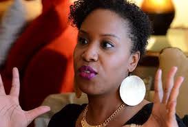 Kara Groh's Instagram, Twitter & Facebook