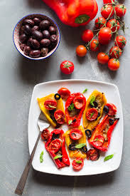 Quella che si usa per le castagne, per capirci. Peperoni Arrostiti Al Forno Con Acciughe E Pomodori Contorno Sfizioso