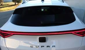 Lo spirito sportivo di formentor trova la sua piena realizzazione nel motore da 310 cv ad elevate. Weltpremiere Am 22 02 21 Der Cupra Formentor Vz5