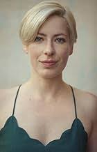 Laurie Winkel's Instagram, Twitter & Facebook