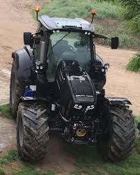 This is farm life💛 bryartonfarms @instagram . Best Farm Machinery On Instagram Black Power Carous11 Caseih Newholland Johnd Tratores Agricolas Trator Veiculos