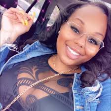 Shanna Atkinson's Instagram, Twitter & Facebook