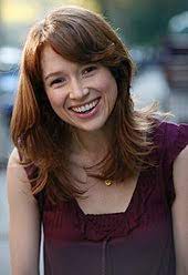 It's been five years in real time since fans last saw erin, though. Ellie Kemper Wikipedia