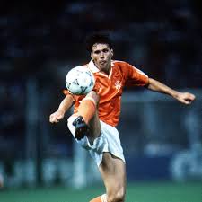 Marco van basten‏подлинная учетная запись @marcovanbasten 31 окт. Marco Van Basten Fifa Com