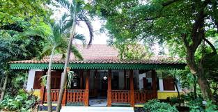 10 contoh desain rumah betawi diatas mungkin sudah ada yang cocok buat anda? Desain Rumah Adat Betawi Minimalis Modern