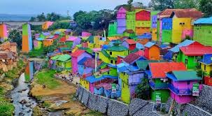 Rumah di cari rumah kampung di setu serang bekasi dan sekitar nya. Unik Inilah 10 Kampung Warna Warni Di Indonesia Yang Super Instagramable