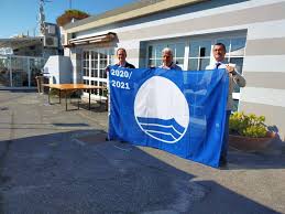 Scopriamo le località che hanno ottenuto maggior riconoscimento. Porto Di Andora Consegnata Ufficialmente La Bandiera Blu Ivg It