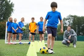 The aim of our website to enable the exchange of soccer practice material between soccer trainers around the world. Football Classes In Abu Dhabi Football Lessons In Abu Dhabi Storat