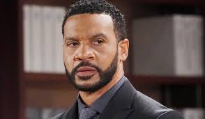 Bold & Beautiful: Justin Punches Thomas and Knocks Him Out Cold