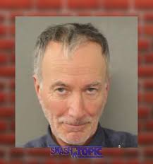 Dad and Stepmom Face Backlash for Excluding Stepson from Matching Pajamas,  Allowing Him to Wear Last Year's PJs for Family Christmas Photos. Stepmom  respond: I absolutely did not leave him out of