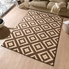 Nachrichten senden und empfangen kannst. Designer Velours Teppich Raute Dunkelbraun Choco 102333 Teppich Boss