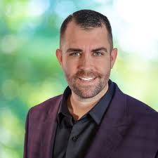 Greg Eger's Instagram, Twitter & Facebook