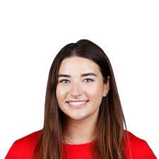 Alexandra Moses's Instagram, Twitter & Facebook