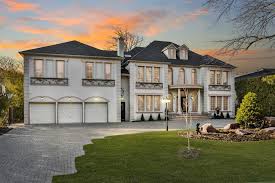 Just fill in your details and see houses available for sale. Toronto Luxury Homes Freeman Realty Toronto Real Estate