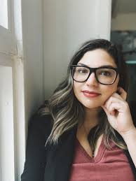 Erin Moon's Instagram, Twitter & Facebook