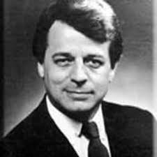 40+ Famous People And Celebrities Named Floyd