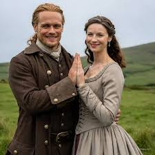 Fans see the epic battles, sweeping romance, and cinematic landscapes