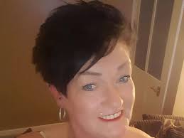 An 'inspirational' mum who fought to raise awareness of a rare symptom of  cancer has died