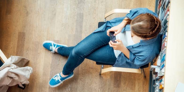 Is It Bad to Cross Your Legs? | PS Fitness