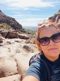 Just wrapped up a 10,000+ step hike, now pool time. 🌵 Beautiful weekend to  be in Arizona!