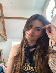 Ebony Clay (@ebonyclaymusic) • Threads, Say more