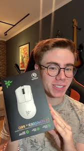 review deathadder v3 pro tks @Razer #razer #deathadder #mouse #gamer #fps  #lol #cs #r6