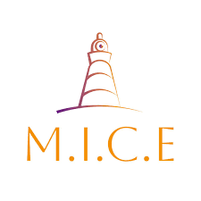 Et voilà 😃 c'est fait! J'ai eu le privilège d'être interviewer par  Victoire Sikora dans l'émission Classe Affaires diffusée sur BFM  Business.com 📢. Pour...