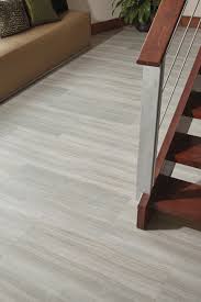 Pin Su Lowe S Canada Stainmaster Luxury Vinyl