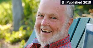 Walter J. Minton, Publisher Who Defied Censors, Dies at 96