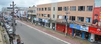 A propriedade fica a 3 km do centro de feira de santana.além disso, igreja senhor dos passos fica a uma curta distância a pé do local. Comercio Shoppings E Bares Autorizados A Funcionar Neste Sabado