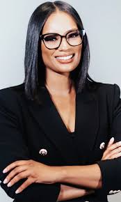 Andrea Crayton's Instagram, Twitter & Facebook