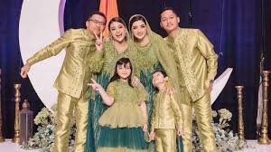 Jelang menikah, atta mengaku merasa gugup, jangtungnya berdebar. Keluarga Biasa Lakukan Ini Ashanty Pertanyakan Kesediaan Atta Halilintar Kalau Udah Nikah Mau Gak Tribun Palu