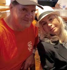 Peace and love 💘💘💘...