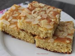 Gateau Aux Amandes Recette Avec Images Gateau Amande Gateau Moelleux Aux Amandes Biscuits Moelleux Aux Amandes