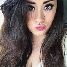 Julia Hoover (@juliathoover)