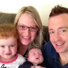 Lorraine Casey (@lorrhenn)