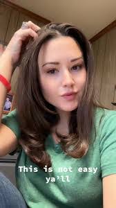 Amanda Branning's Instagram, Twitter & Facebook