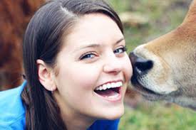 Katherine Hilburn's Instagram, Twitter & Facebook