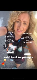 Alors peut-être la question débile du jour,.... Mais comment sur le tapis  de course la montre sait combien